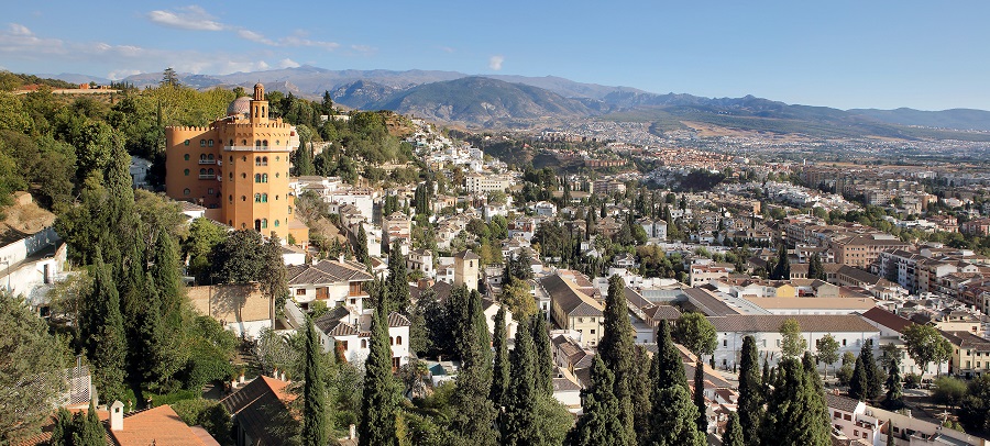 El Alhambra Palace entra en una nueva dimensión tecnológica